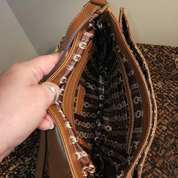 TIGNANELLO VINTAGE LEATHER CROSSBODY- LAREDO - Picture 6 of 11